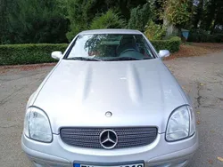 Silber Gebraucht 2002 Mercedes SLK230 Cabrio | 9.250 € (Etwas zu teuer)