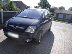 Schwarz Gebraucht 2009 Opel Meriva Selection Van / Kleinbus | 2.450 € (Guter Preis)