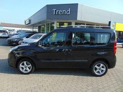 Schwarz Gebraucht 2017 Opel Combo Edition Van / Kleinbus | 9.650 € (Etwas zu teuer)