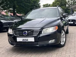 Schwarz Gebraucht 2014 Volvo V70 Momentum Kombi | 8.700 € (Guter Preis)