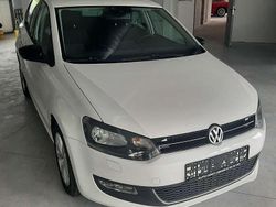 Weiß Gebraucht 2011 VW Polo Highline Limousine | 6.890 € (Fairer Preis)