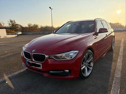 Rot Gebraucht 2013 BMW 320 Sport Line Kombi | 10.400 € (Fairer Preis)