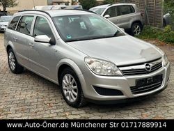 Silber Gebraucht 2007 Opel Astra Edition Kombi | 1.600 € (Guter Preis)