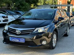 Schwarz Gebraucht 2012 Toyota Avensis Life Kombi | 11.000 € (Fairer Preis)