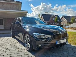 Schwarz Gebraucht 2016 BMW 325 Advantage Kombi | 11.200 € (Fairer Preis)