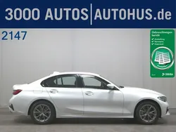 Weiss Gebraucht 2020 BMW 330e M Sport Kombi | 28.490 € (Guter Preis)