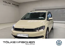 Beige Neu 2024 VW Touran Trendline Van / Kleinbus | 37.999 € (Superpreis)