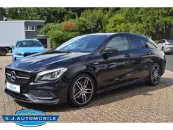 Schwarz Gebraucht 2019 Mercedes CLA250 Shooting Brake AMG line Kombi | 26.890 € (Fairer Preis)