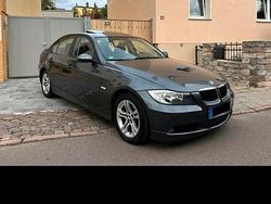 Grau Gebraucht 2006 BMW 318 Limousine | 3.500 € (Fairer Preis)