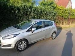 Silber Gebraucht 2013 Ford Fiesta Kleinwagen | 6.000 € (Guter Preis)
