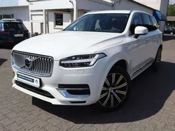 Ice white, solid Gebraucht 2022 Volvo XC90 Plus SUV | 47.880 € (Superpreis)