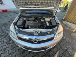 Silber Gebraucht 2006 Opel Astra Cabriolet Edition Cabrio | 3.800 € (Fairer Preis)