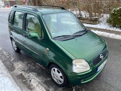 Grün Gebraucht 2001 Opel Agila Limousine | 1.850 € (Etwas zu teuer)