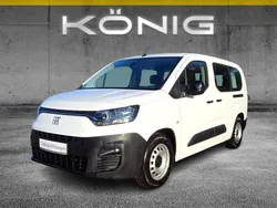 Weiß Gebraucht 2022 Fiat e-Doblò Van / Kleinbus | 29.590 €