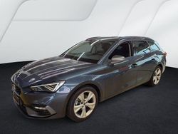 Grau Gebraucht 2024 Seat Leon FR Limousine | 27.900 € (Fairer Preis)