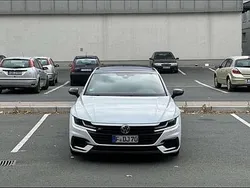 Gebraucht 2019 VW Arteon R-line Limousine | 25.450 € (Teuer)
