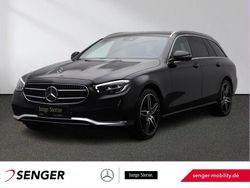 Schwarz Gebraucht 2022 Mercedes E300 Avantgarde Limousine | 30.880 € (Fairer Preis)