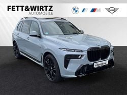 Brooklyn grau metallic Gebraucht 2025 BMW X7 M Sport SUV | 96.834 € (Superpreis)
