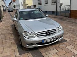 Silber Gebraucht 2007 Mercedes CLK500 Elegance Coupé | 11.999 € (Guter Preis)