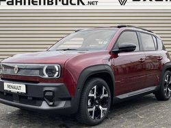 Rot Neu 2025 Renault 4 E-Tech Komfort SUV | 34.370 € (Guter Preis)