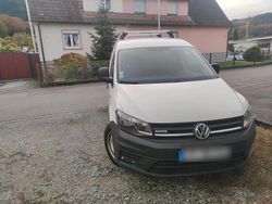 Weiß Gebraucht 2018 VW Caddy Van / Kleinbus | 7.500 € (Guter Preis)