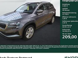 Grau Gebraucht 2024 Skoda Karoq Selection SUV | 29.342 € (Guter Preis)