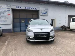 Grau Gebraucht 2012 Renault Scénic III Bose Edition Van / Kleinbus | 3.000 € (Superpreis)