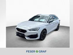 Weiss Gebraucht 2022 Cupra Leon VZ Kombi | 25.890 € (Fairer Preis)