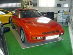 Rot Gebraucht 1980 Porsche 924 Coupé | 32.924 €