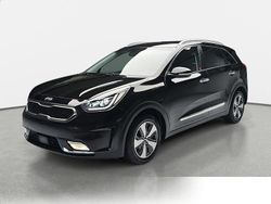 Metallic Gebraucht 2017 Kia Niro Vision SUV | 18.870 € (Teuer)