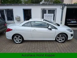 Weiß Gebraucht 2013 Peugeot 308 CC Allure Cabrio | 12.000 €
