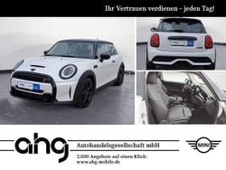Weiß Gebraucht 2022 Mini Cooper S Classic Kleinwagen | 26.860 € (Fairer Preis)