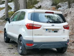 Weiß Gebraucht 2016 Ford Ecosport Trend SUV | 5.990 € (Guter Preis)