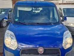 Blau Gebraucht 2012 Fiat Doblò Van / Kleinbus | 5.100 € (Fairer Preis)
