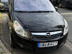 Schwarz Gebraucht 2007 Opel Corsa Sport Limousine | 2.000 € (Guter Preis)
