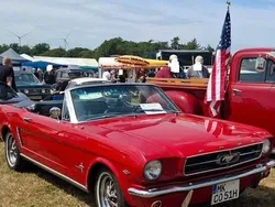 Rot Gebraucht 1964 Ford Mustang Cabrio | 52.500 €
