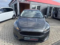 Grau Gebraucht 2016 Ford Focus Titanium Kombi | 7.900 € (Superpreis)