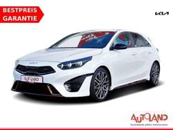 White deluxe pearl Gebraucht 2023 Kia Ceed GT Limousine | 28.950 € (Etwas zu teuer)