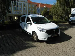 Weiß Gebraucht 2015 Dacia Dokker Van | 2.899 € (Guter Preis)