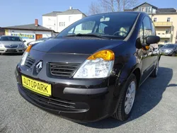 Schwarz Gebraucht 2004 Renault Modus Van / Kleinbus | 2.900 € (Teuer)