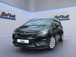 Schwarz Gebraucht 2017 Opel Zafira Edition Van / Kleinbus | 12.900 € (Fairer Preis)