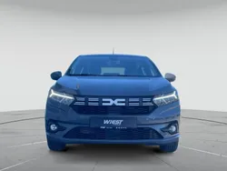 Grau Gebraucht 2024 Dacia Sandero Expression Kleinwagen | 15.750 € (Superpreis)