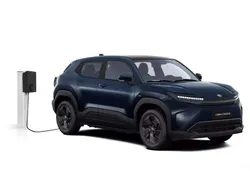 Blau Neu 2025 Toyota Urban Cruiser SUV | 37.290 €