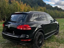 Schwarz Gebraucht 2010 VW Touareg SUV | 15.000 € (Teuer)