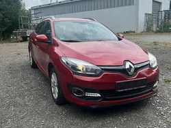 Rot Gebraucht 2014 Renault Mégane GrandTour Kombi | 4.000 € (Superpreis)