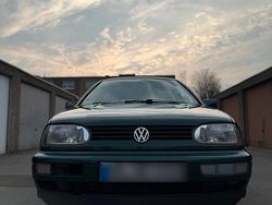 Grün Gebraucht 1997 VW Golf III Kleinwagen | 2.900 € (Fairer Preis)