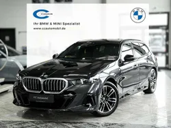 Sophistograu brillant. Gebraucht 2024 BMW 520 M Sport Kombi | 55.999 € (Superpreis)