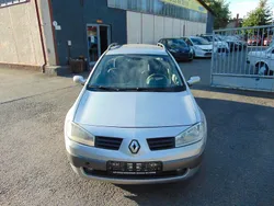 Grau Gebraucht 2005 Renault Mégane GrandTour Privilege Kombi | 999 € (Guter Preis)
