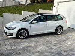 Weiß Gebraucht 2016 VW Golf VII R-line Kombi | 10.300 € (Superpreis)
