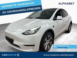 Pearl white multi coat (metallic) Gebraucht 2022 Tesla Model Y SUV | 33.105 € (Fairer Preis)